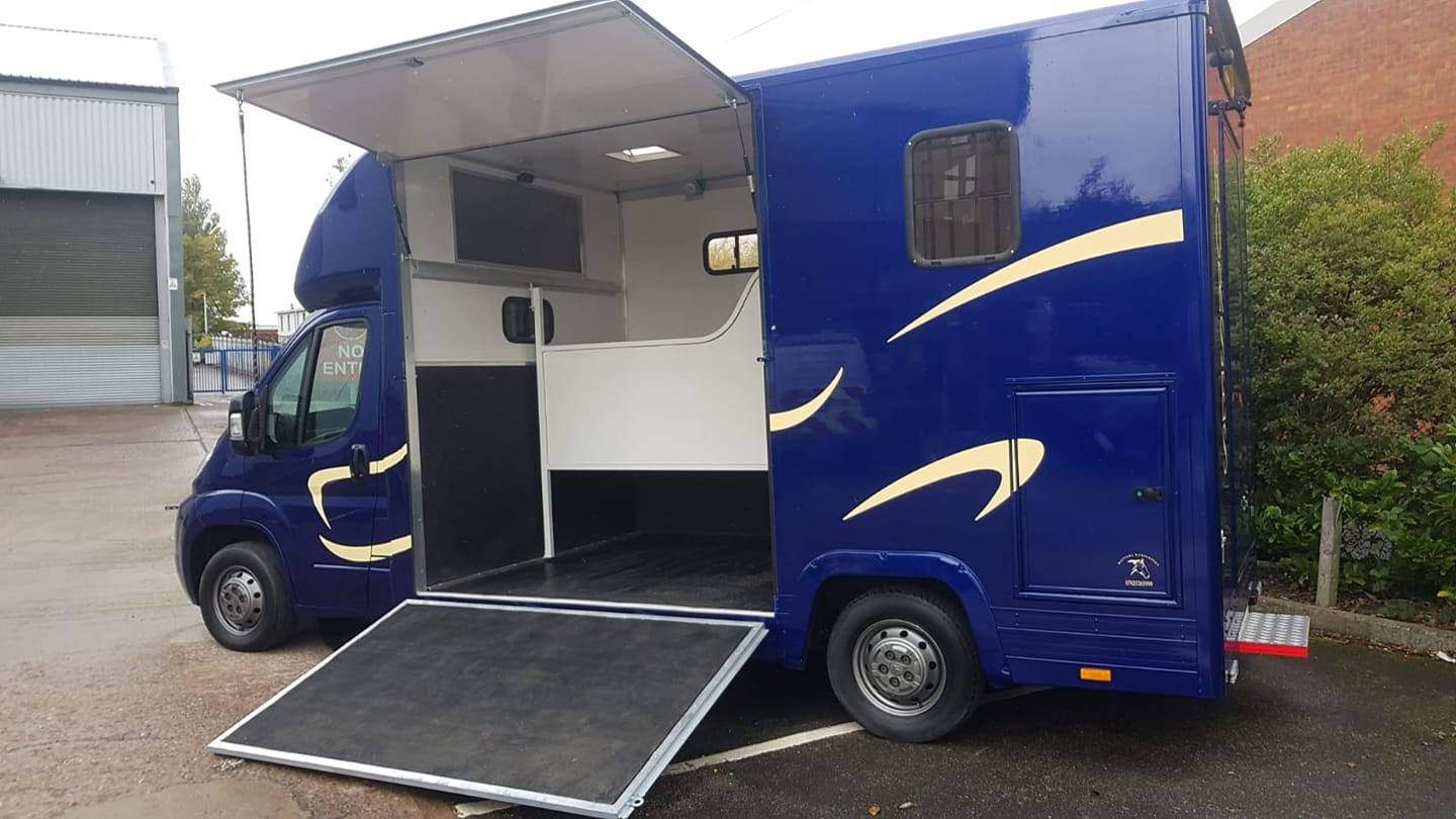 horsebox auctions